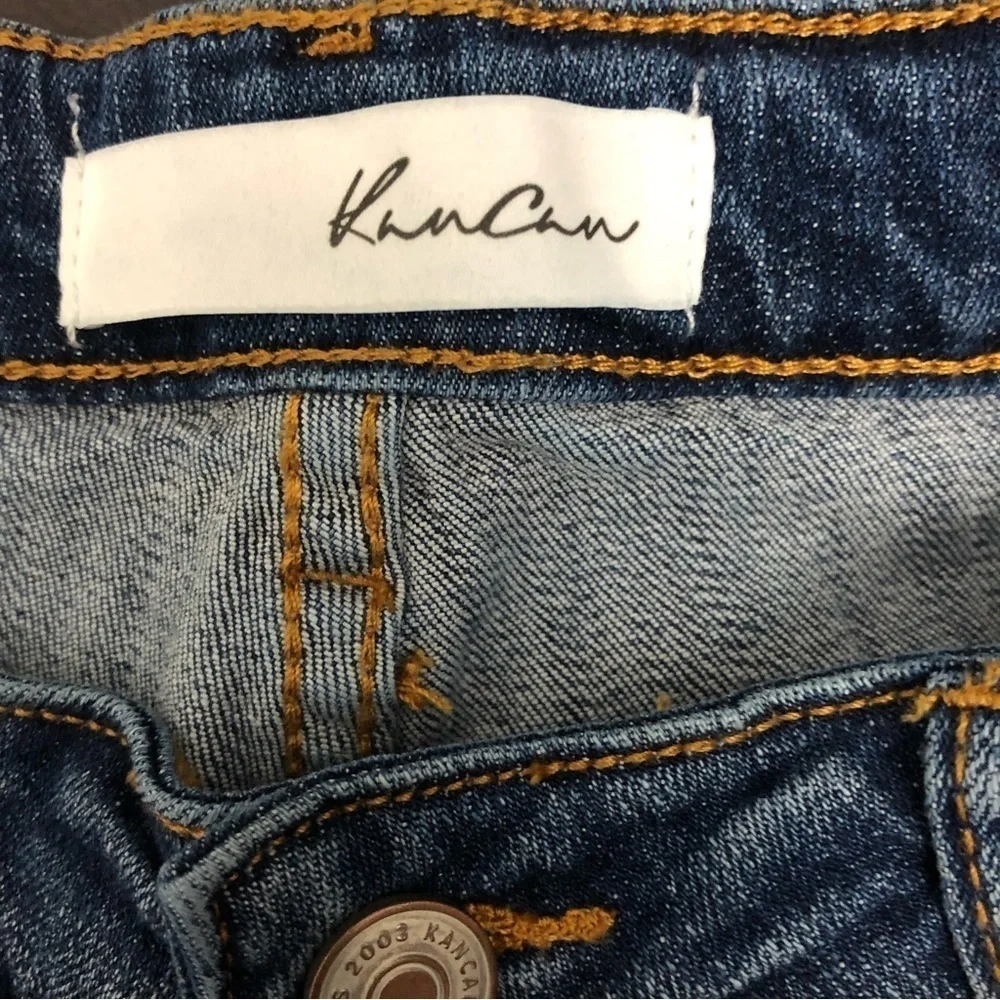 Kancan Women’s‎ 4 Button Medium Wash Distressed Skinny Jeans Size 1 / 24 - Picture 3 of 4